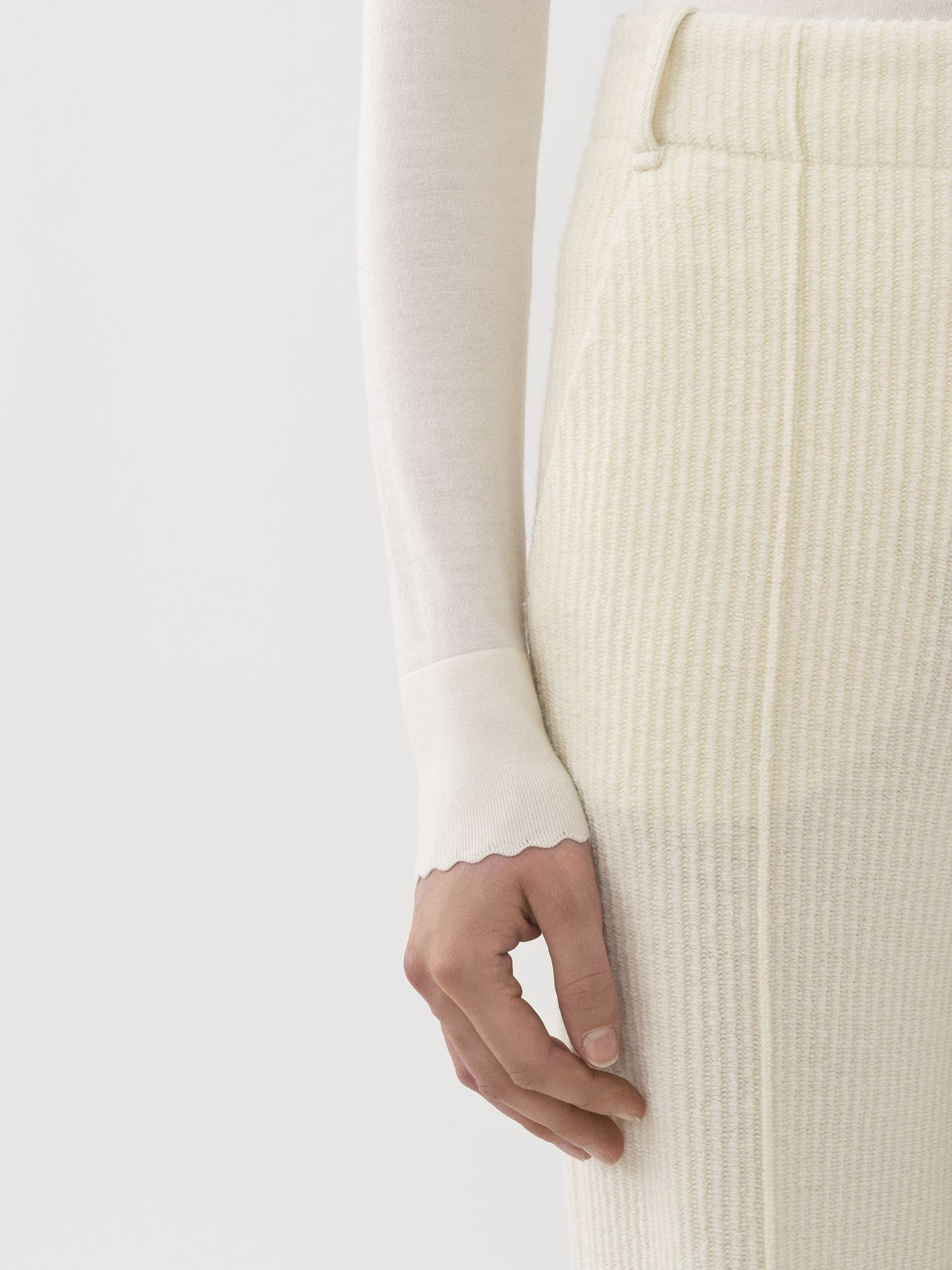 NEW_Iconic Milk Pullover - Iconic Milk