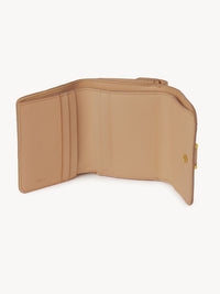 Petit portefeuille à trois volets Marcie en cuir - Light Tan