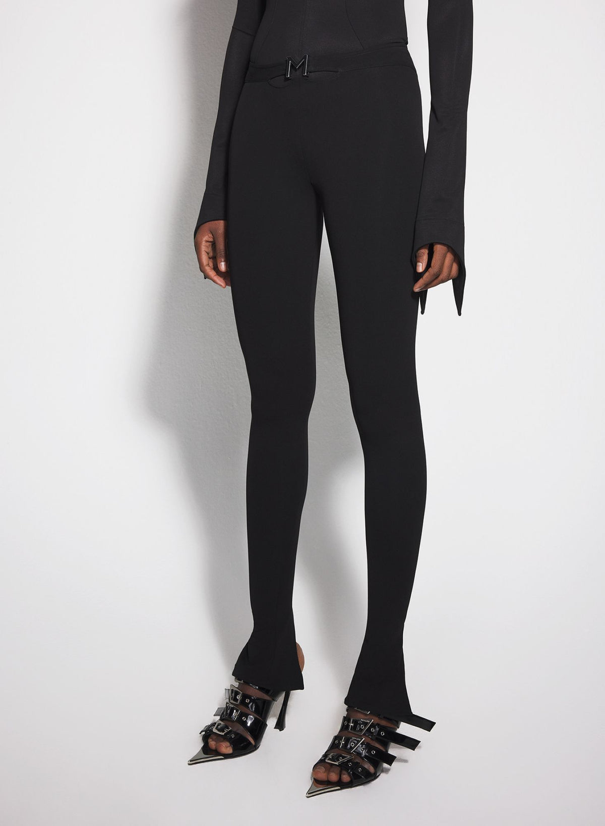 BLACK M PANTS
