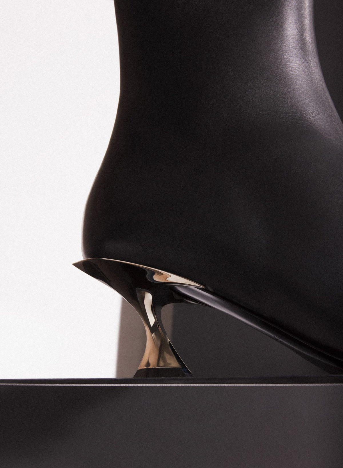 BLACK LEATHER FANG 55 ANKLE BOOTS