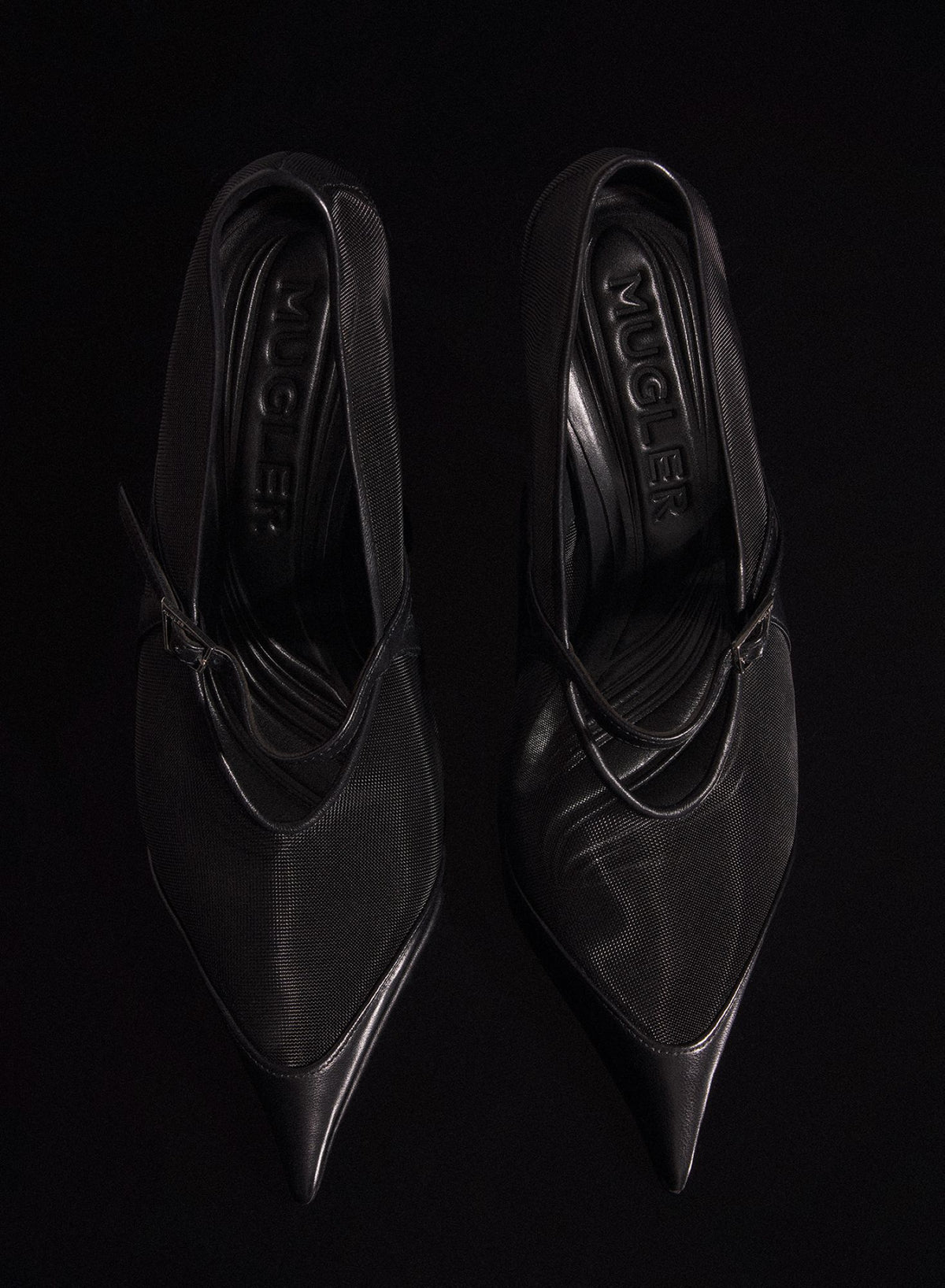 BLACK MESH FANG 95 PUMP WITH STRAP