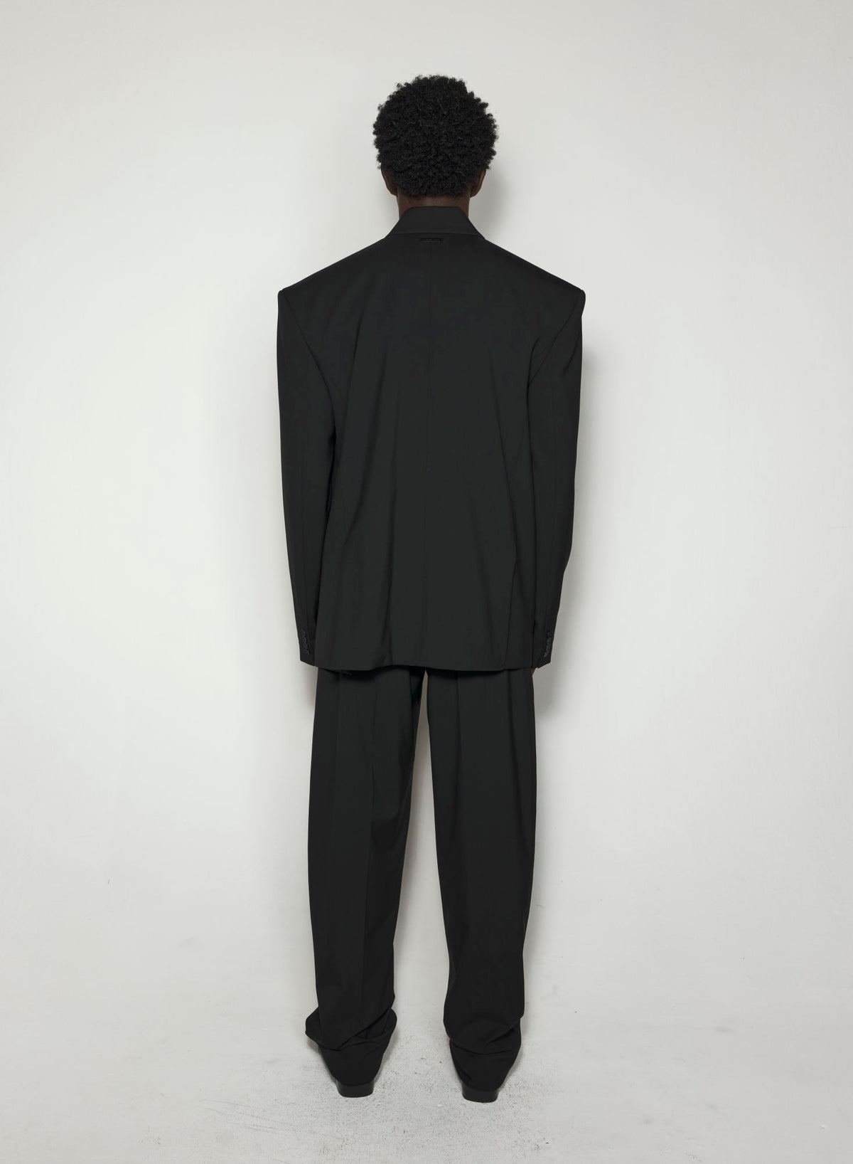 BLACK OVERSIZED TAILORING JACKET