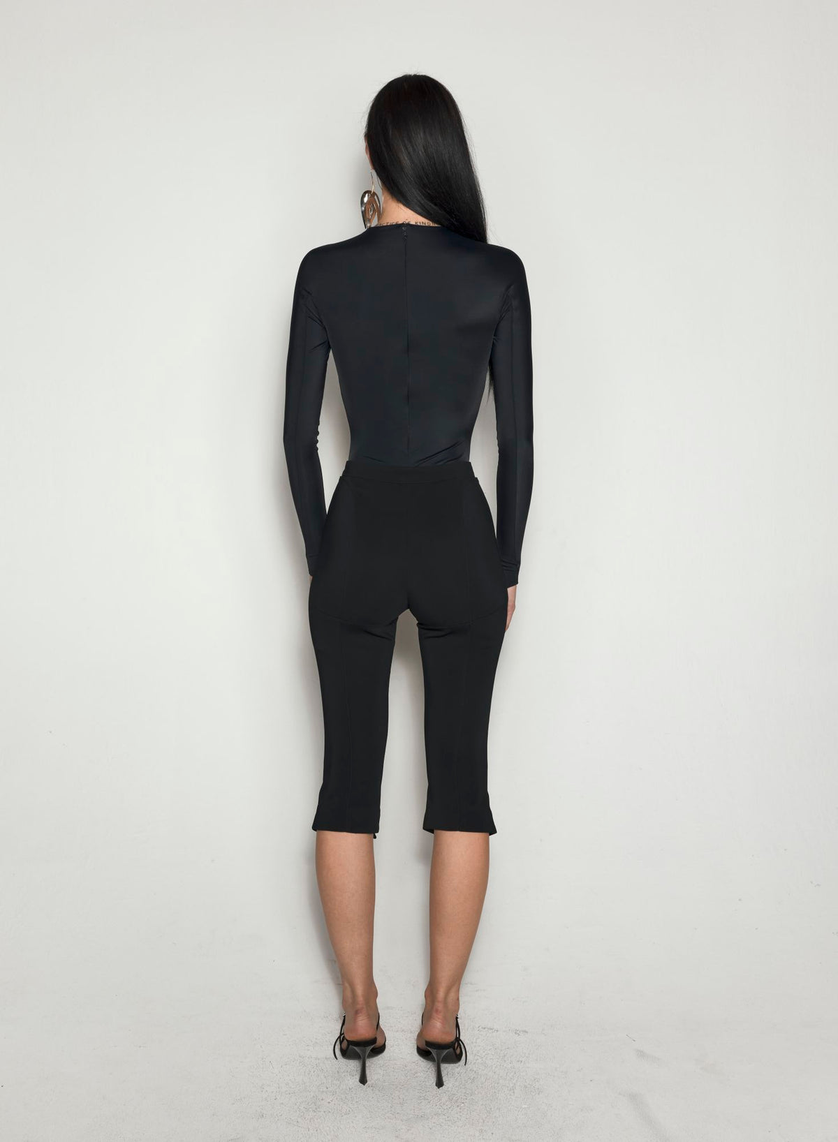 BLACK SHOULDER LOGO BODYSUIT