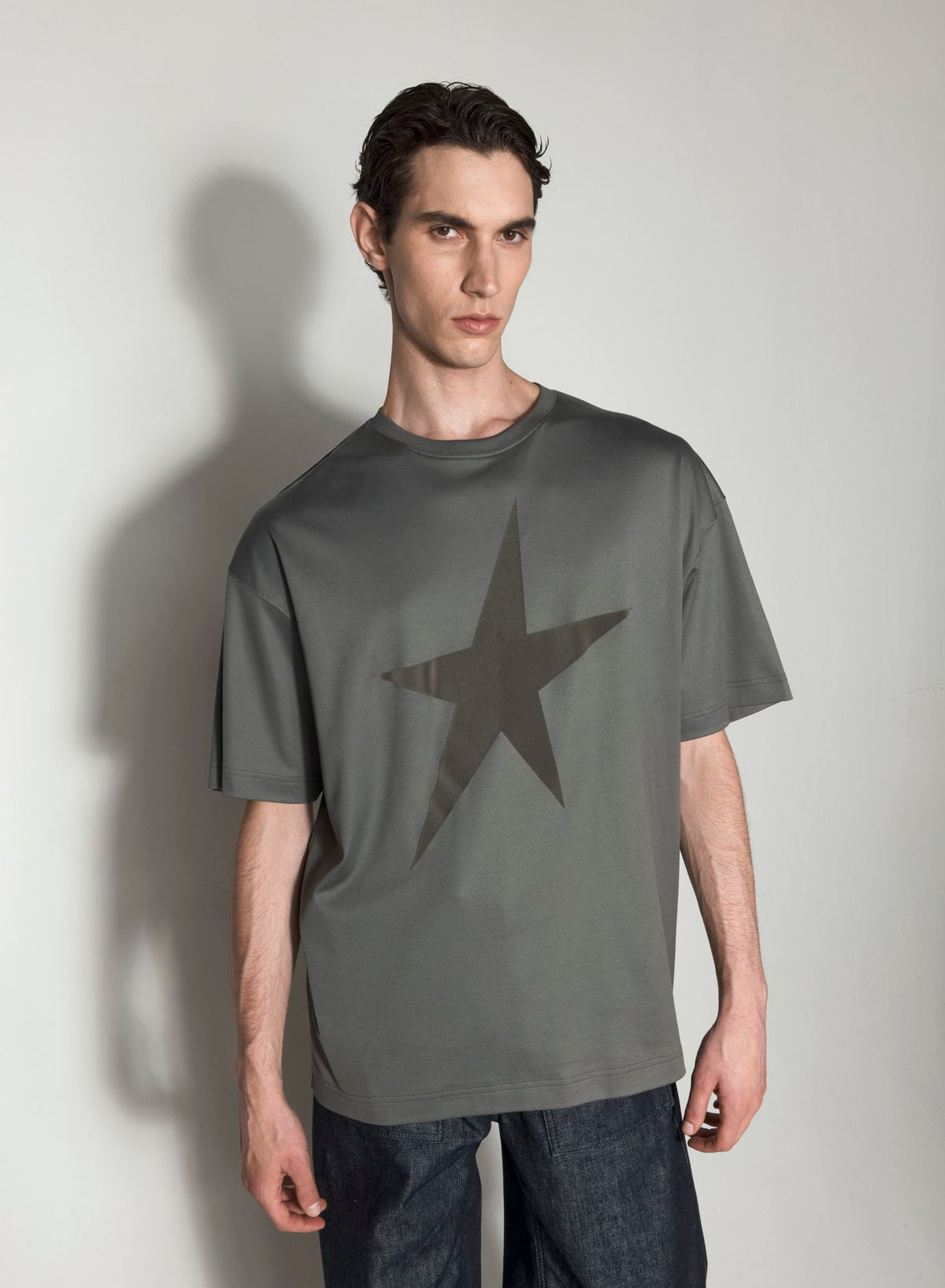 BLACK VELVET STAR T-SHIRT
