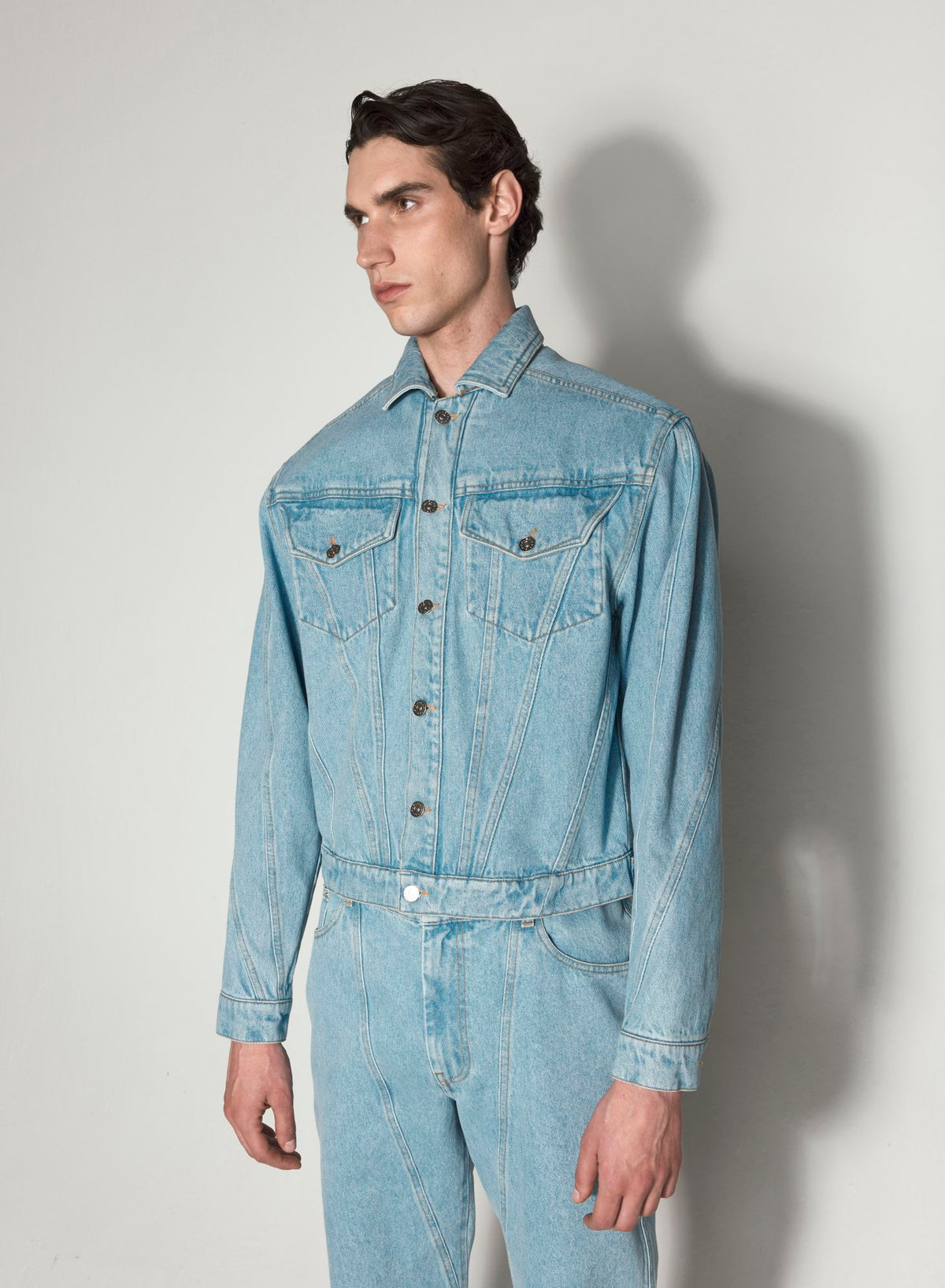 BLUE DENIM JACKET