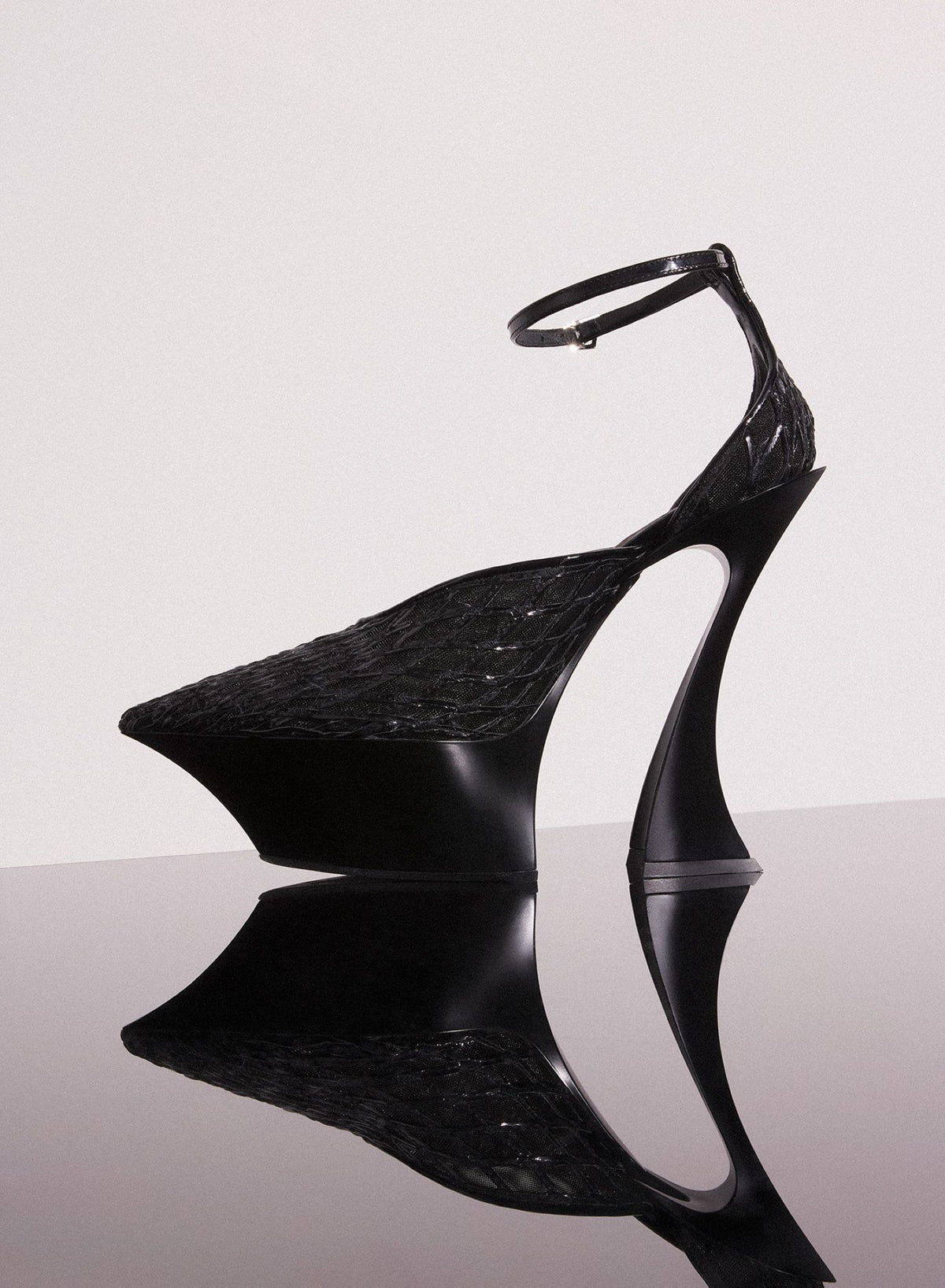 BLACK EMBROIDERED PLATFORM STRAPPY FANG 95 MULES