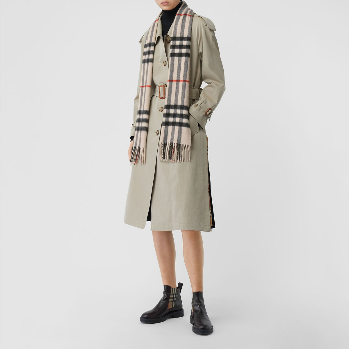 CASHMERE SCARVES VÉRIFICATION DES PIERRE