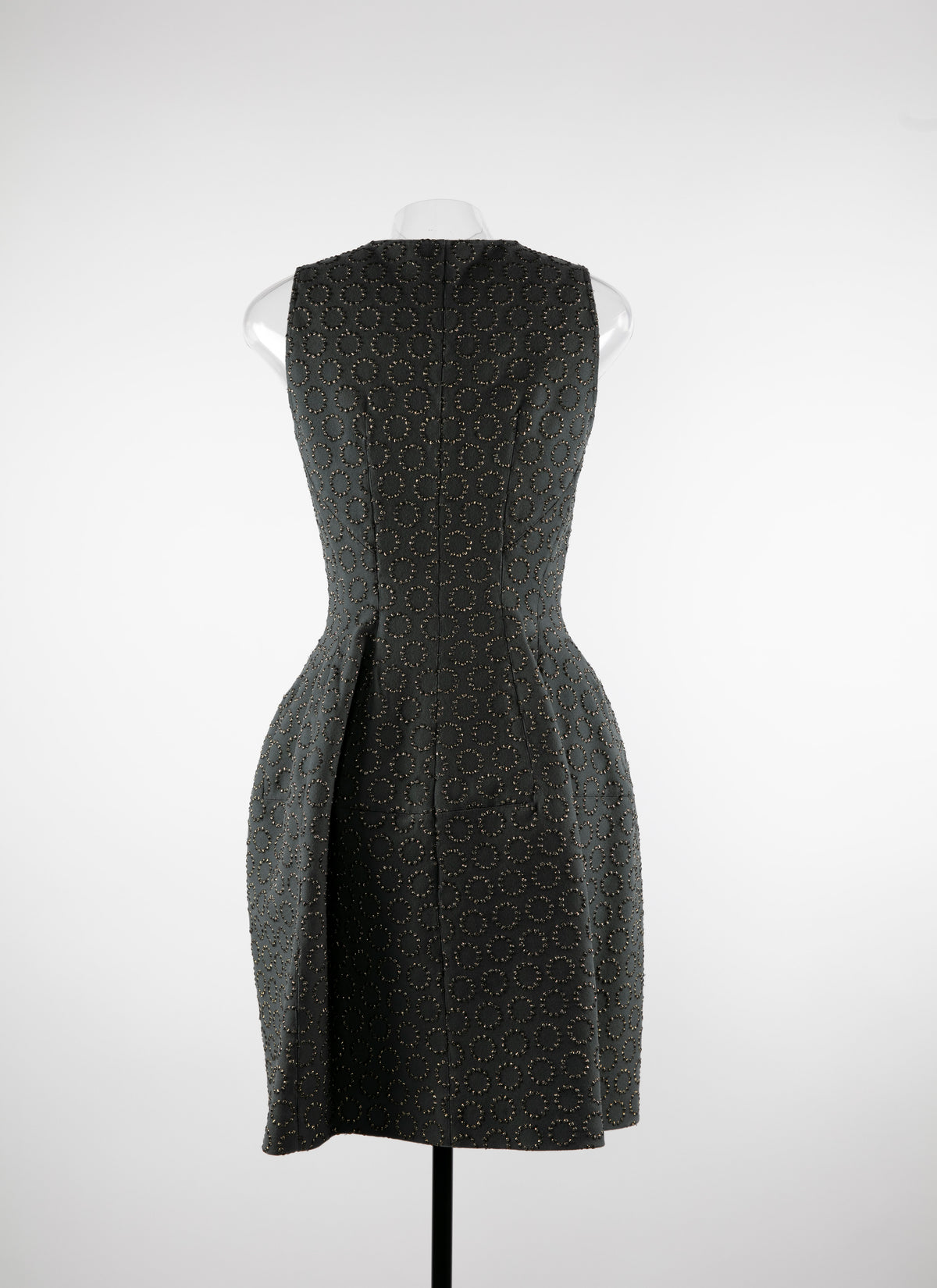 Robe courte évasée cloutée sans manches en laine - Foret & Or