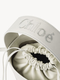 Sac seau Chloé Sense en cuir - White