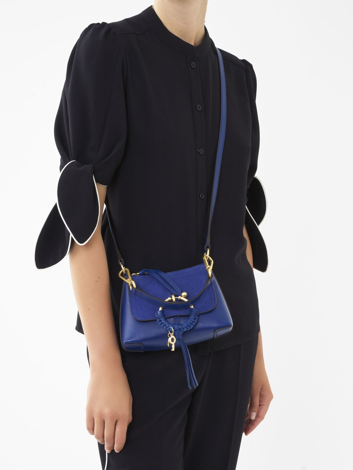Mini sac à bandoulière Joan en cuir - Abyssal Blue