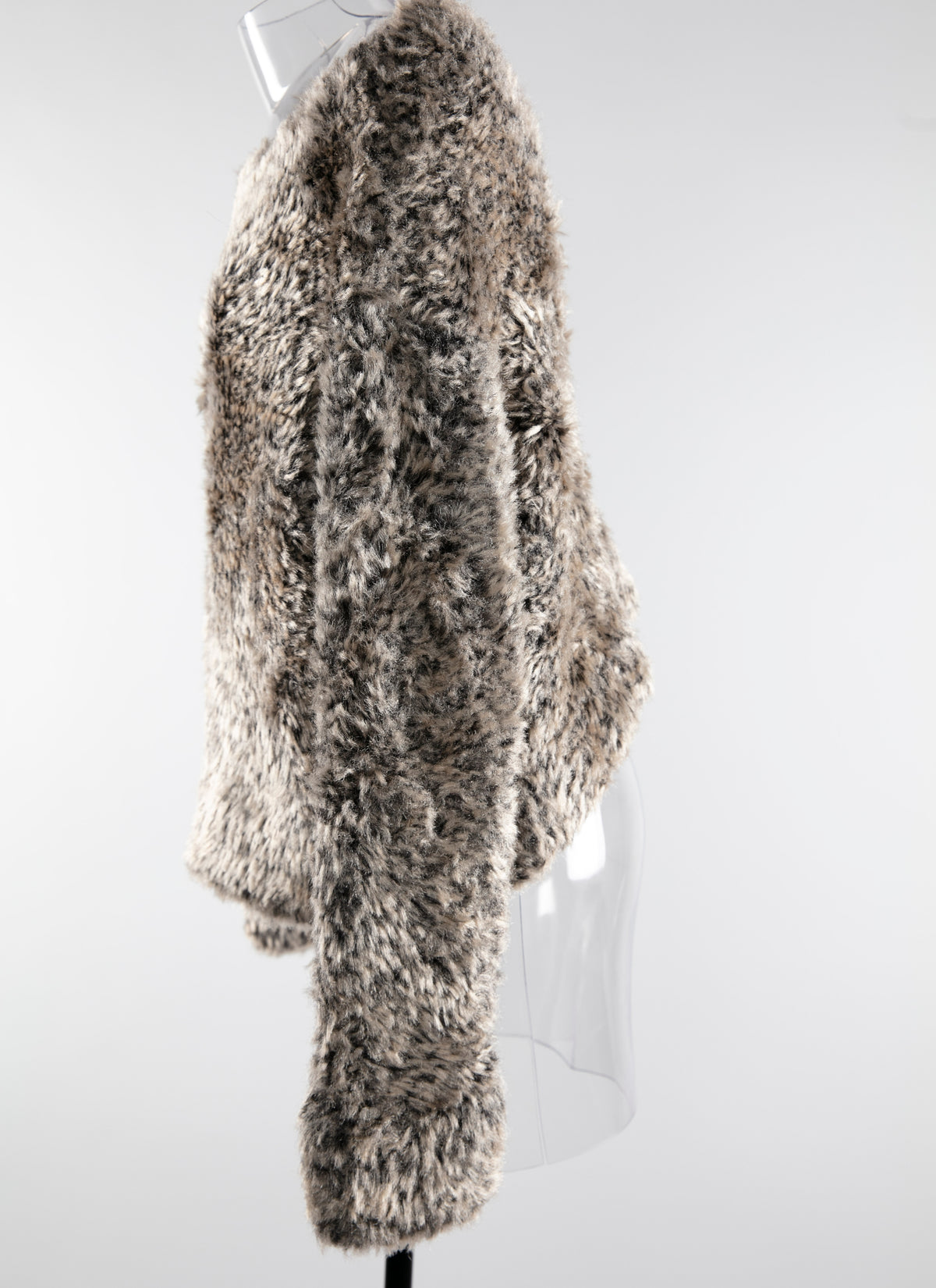 Cosy jumper with plush texture - Nude & White