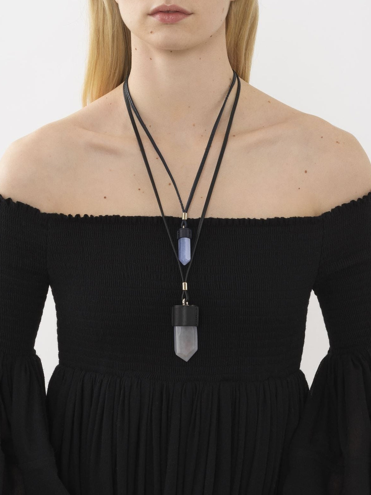 Collier Jemma avec pierre semi-préçieuse en laiton - Black & Grey