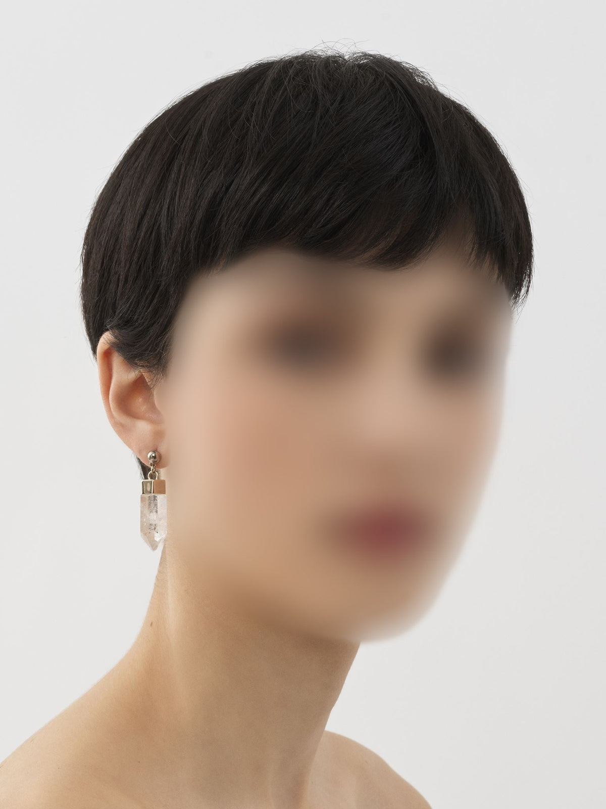 NEW_Crystal White Earrings - Crystal White