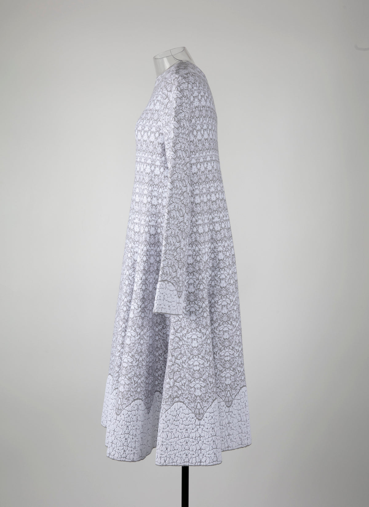 Galatea knitted long-sleeved dress - White & Grey