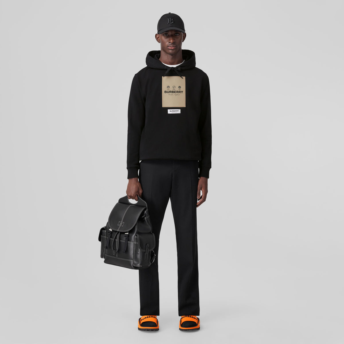 M JWEAR HOODIE NOIR