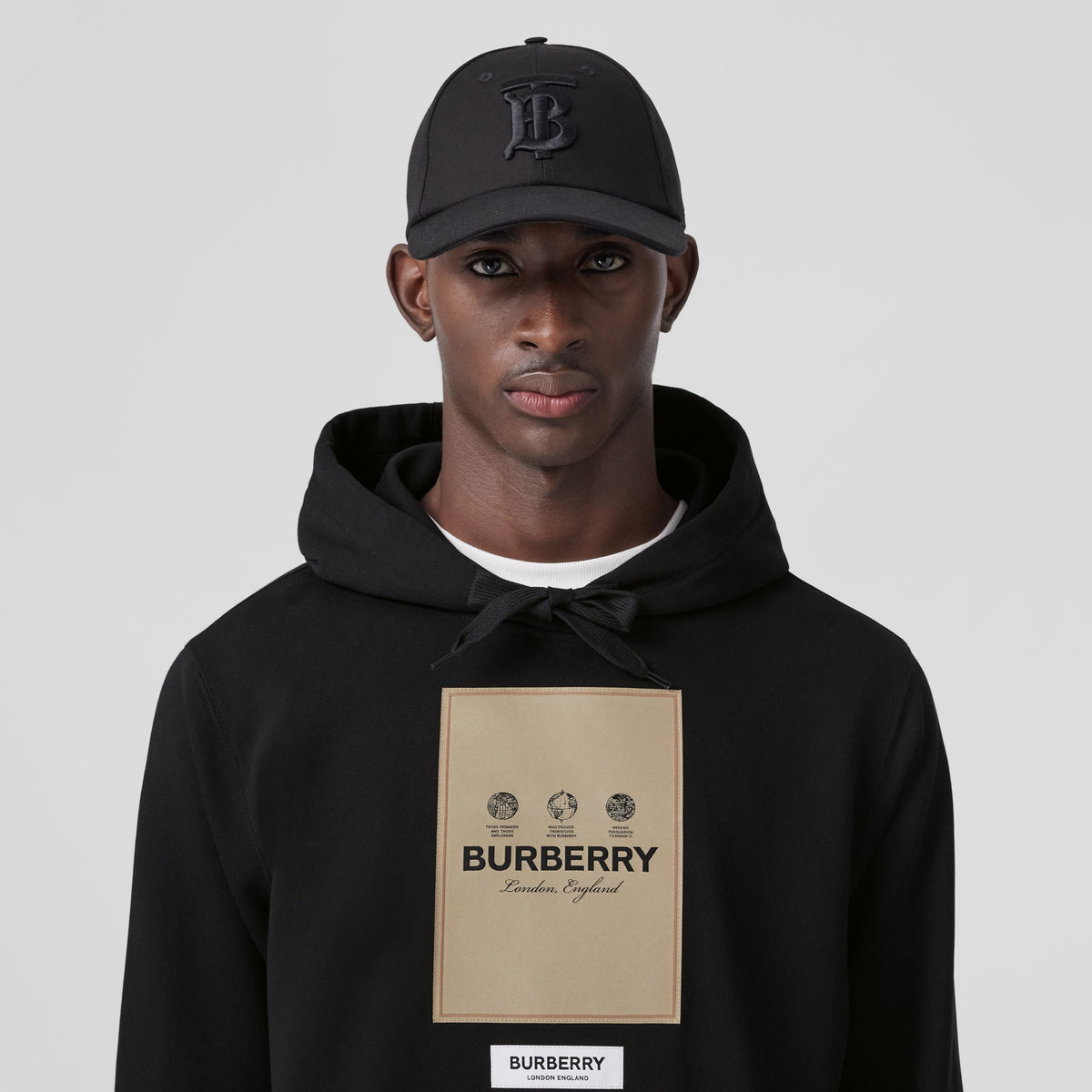 M JWEAR HOODIE NOIR