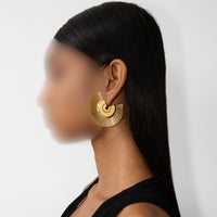 W EARRINGS OR