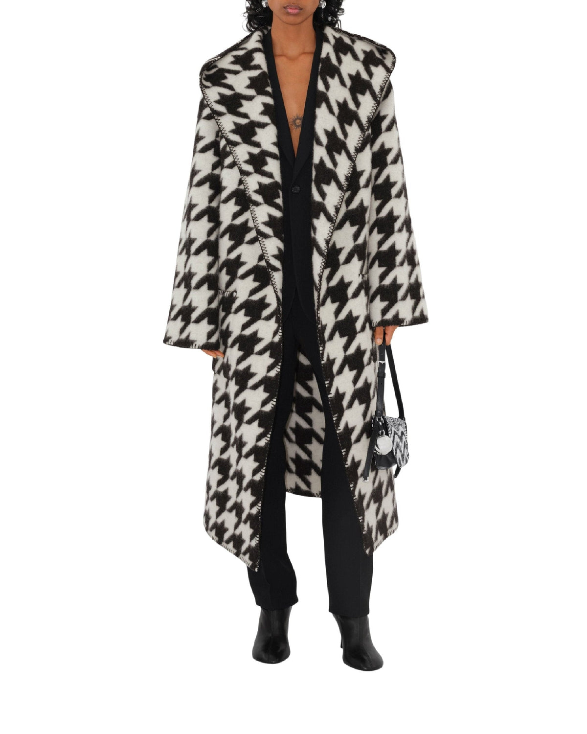 ROBES MONOCHROME