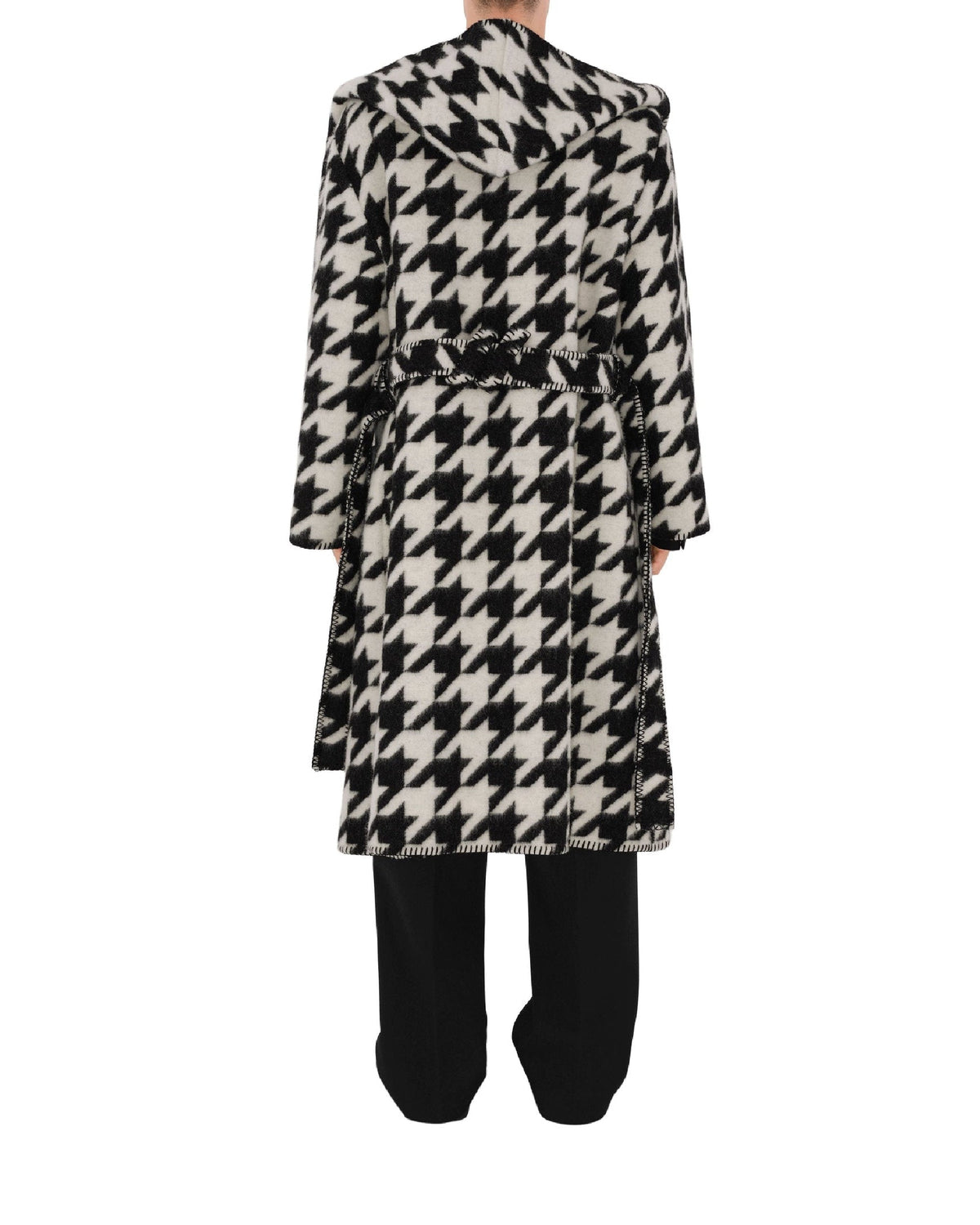 ROBES MONOCHROME