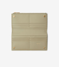 W WALLET LICHEN
