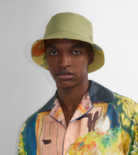 M BUCKET HAT Couronne