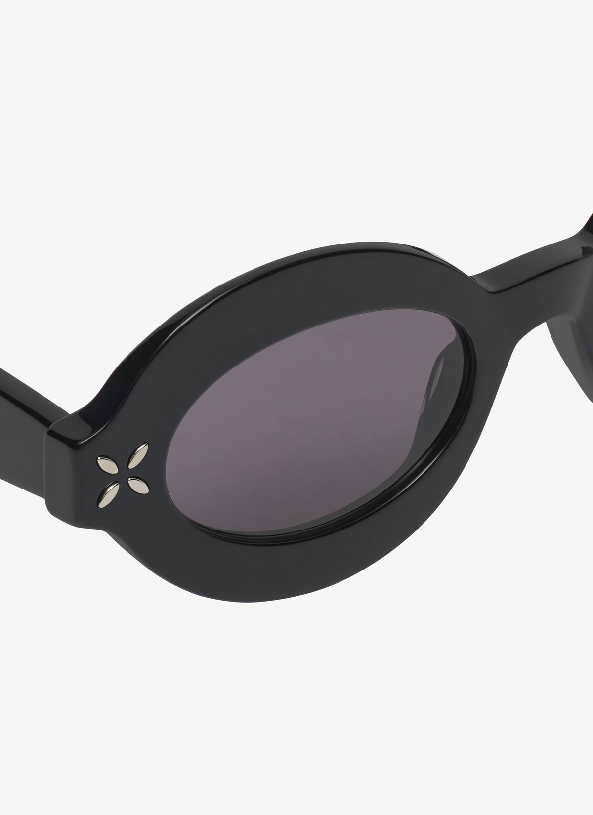 Oval Sunglasses - Black & Grey