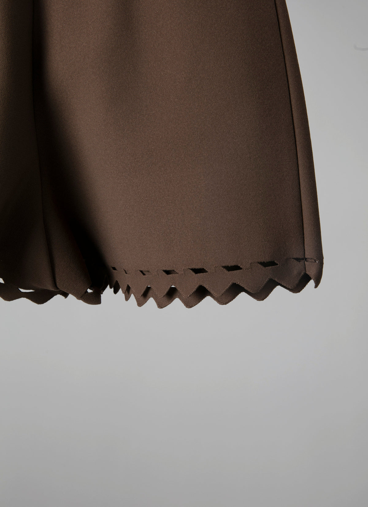 Perforated hem short - Savane
