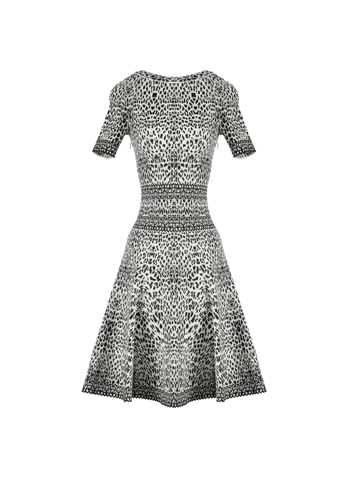 Short Sleeve Lynx Knit Dress - White & Black