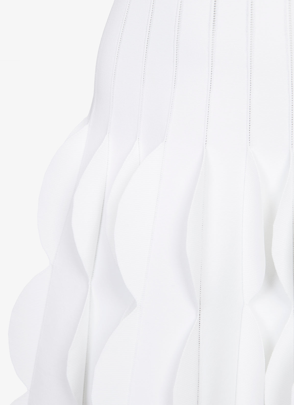 Scalloped knitted polo dress - White