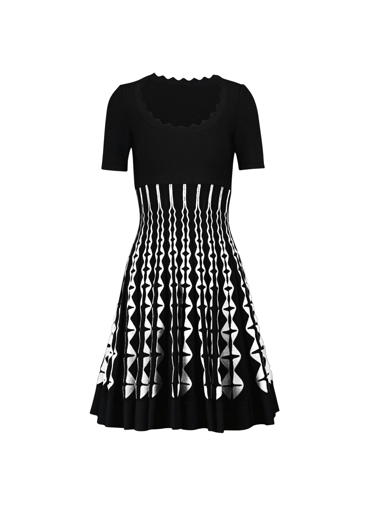 Pleated short dress with scoop neck - Black & White