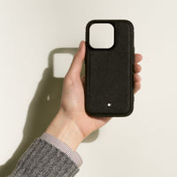 Étui Rigide pour iPhone 16 Pro en Cuir Sartorial