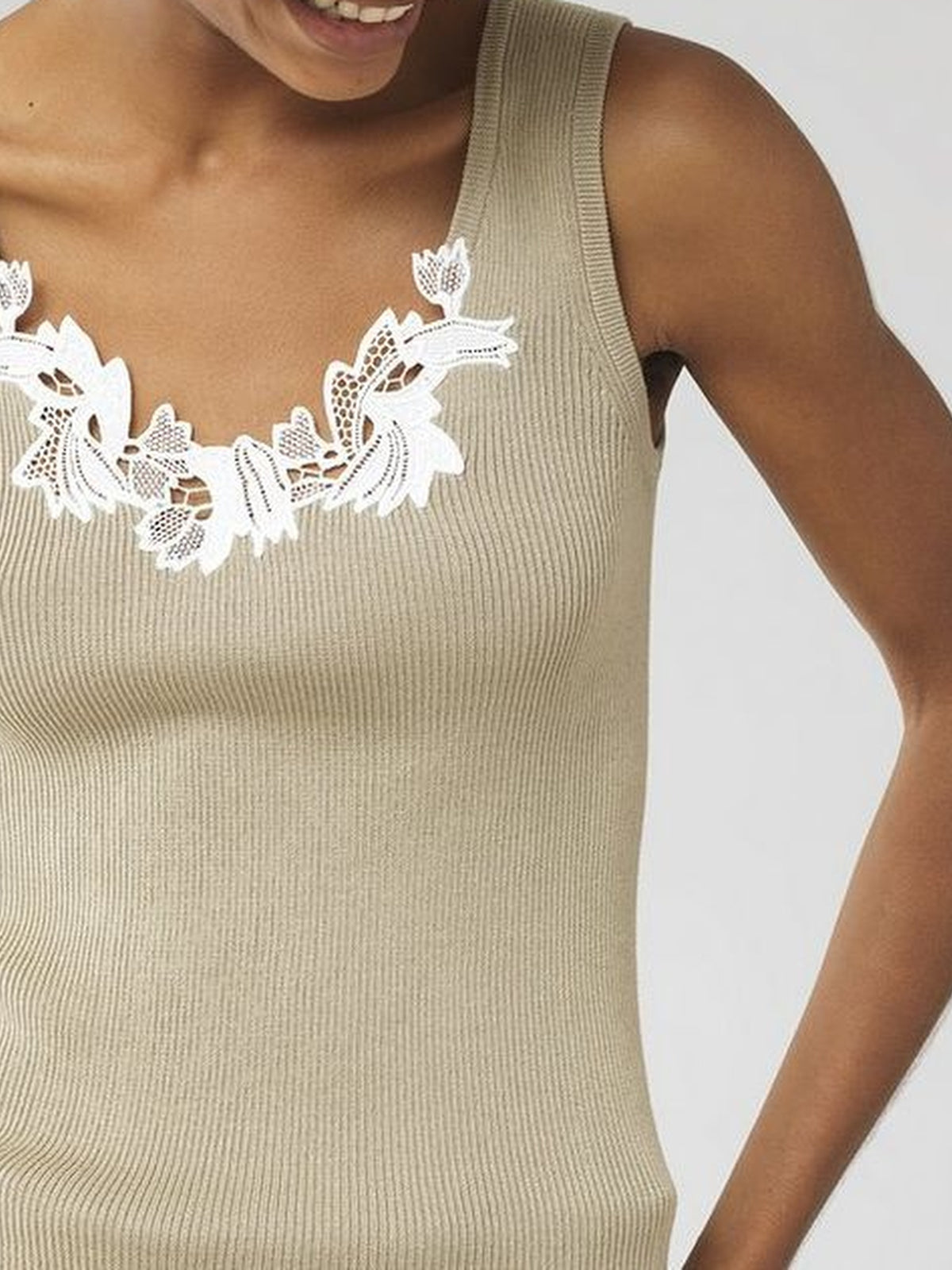 NEW_Top à col rond  - Bleached Khaki